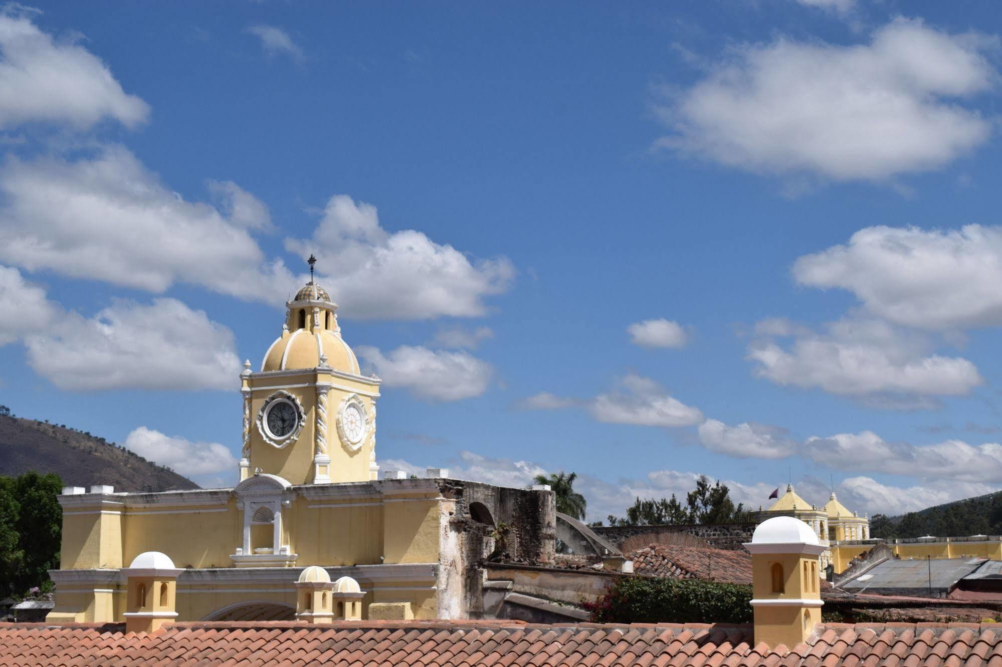San Rafael Hotel Antigua Exterior photo
