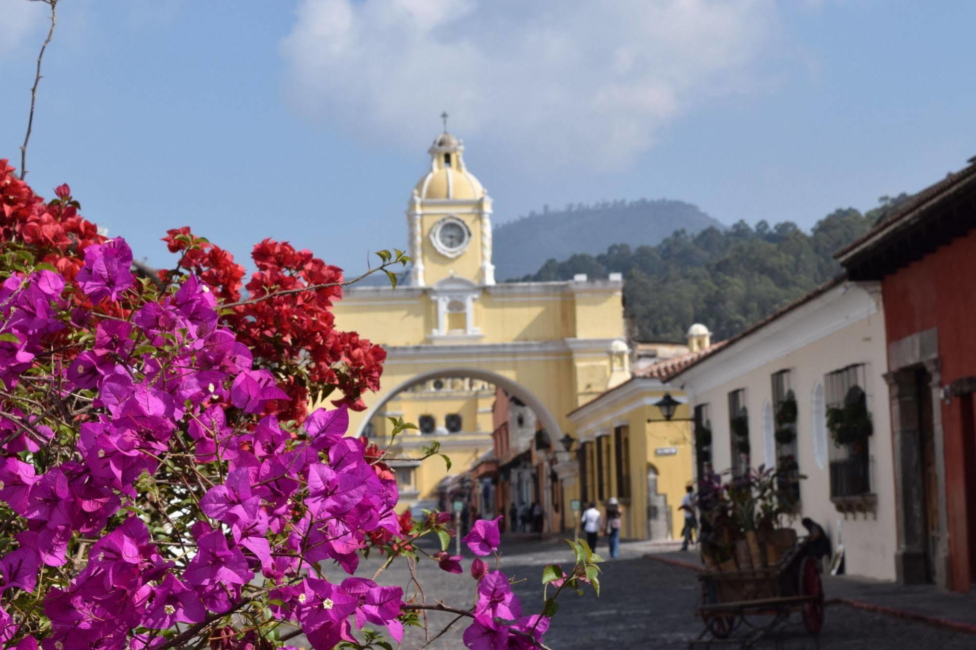 San Rafael Hotel Antigua Exterior photo